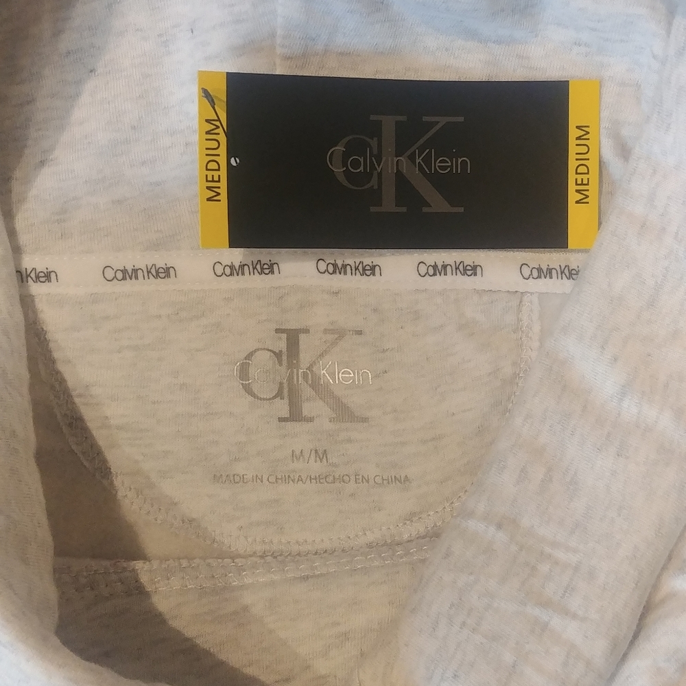 SOLD🔽70%🆕CK Gray Pink Cowl Pullover Sweatshirt - Picture 7 of 8